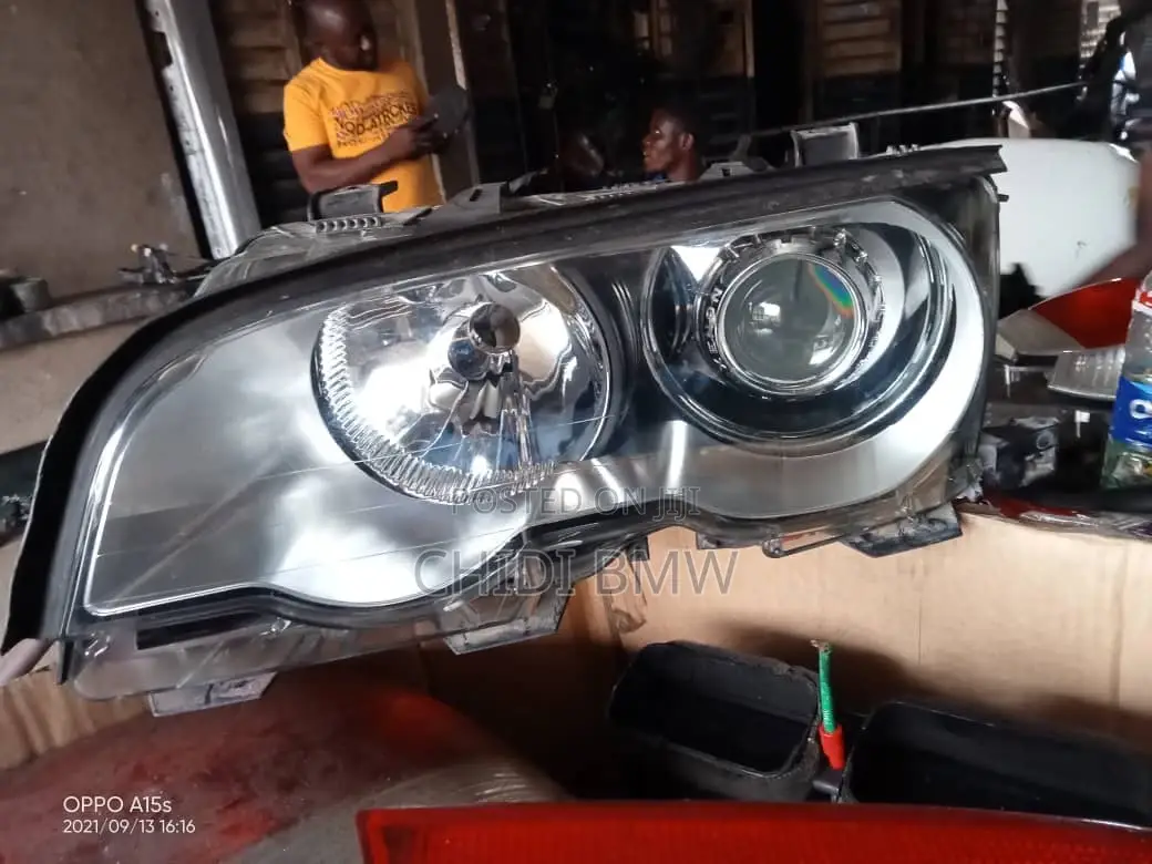 BMW E46 Headlight