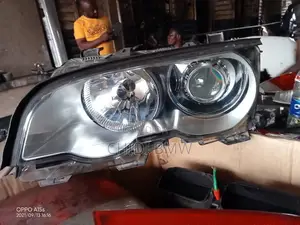 BMW E46 Headlight