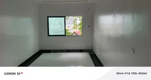 3bdrm Block of Flats in Lekki Expressway for rent