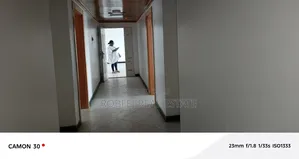 3bdrm Block of Flats in Lekki Expressway for rent