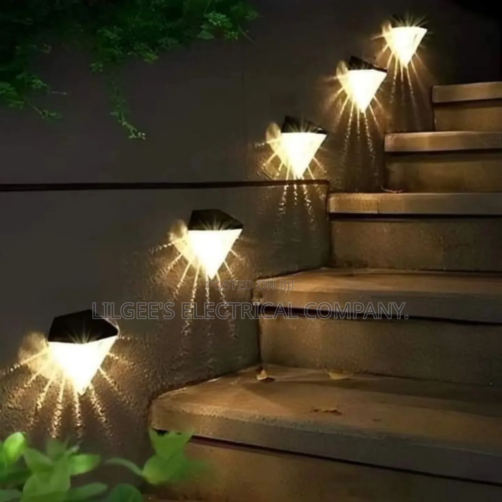 Diamond Shaped Solar Led Wall Light