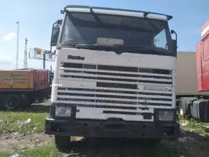 First Class Tokunbo Truck for Sale,Scania 143 Manual Engine 8cylinders