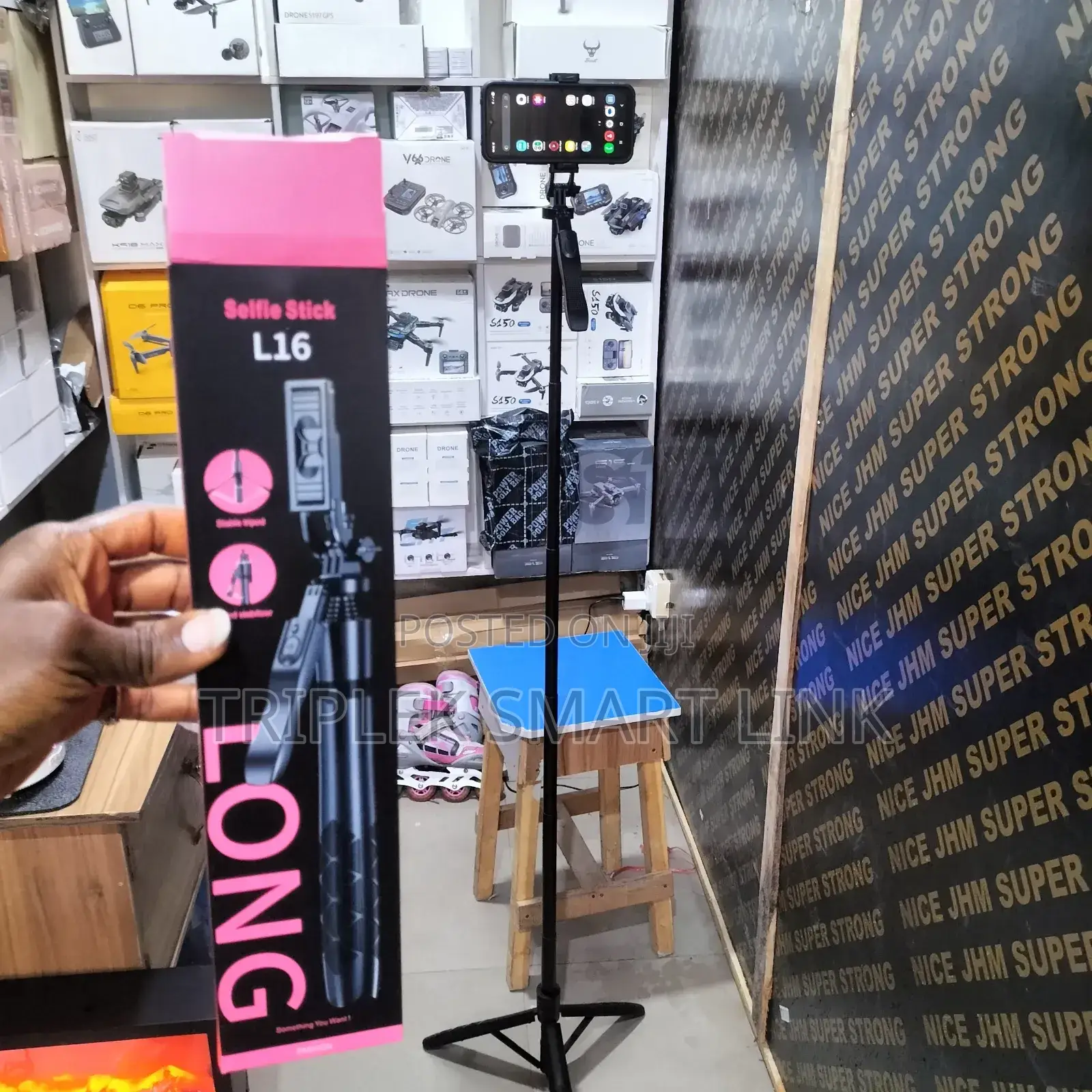 L16 Selfie Stick With Bluetooth Shutter Remote Control