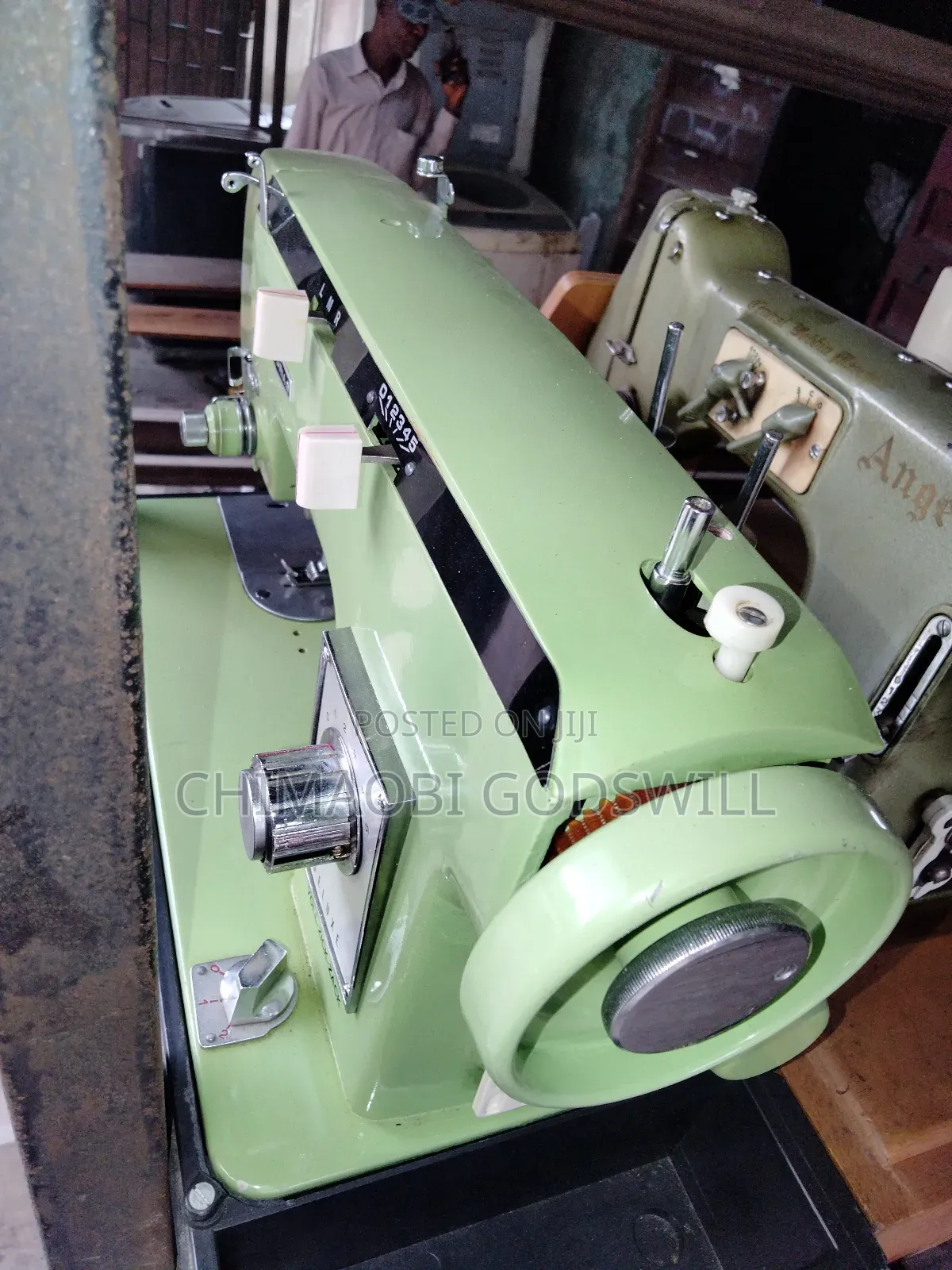 Electric and Manual Multipurpose Sewing Machine