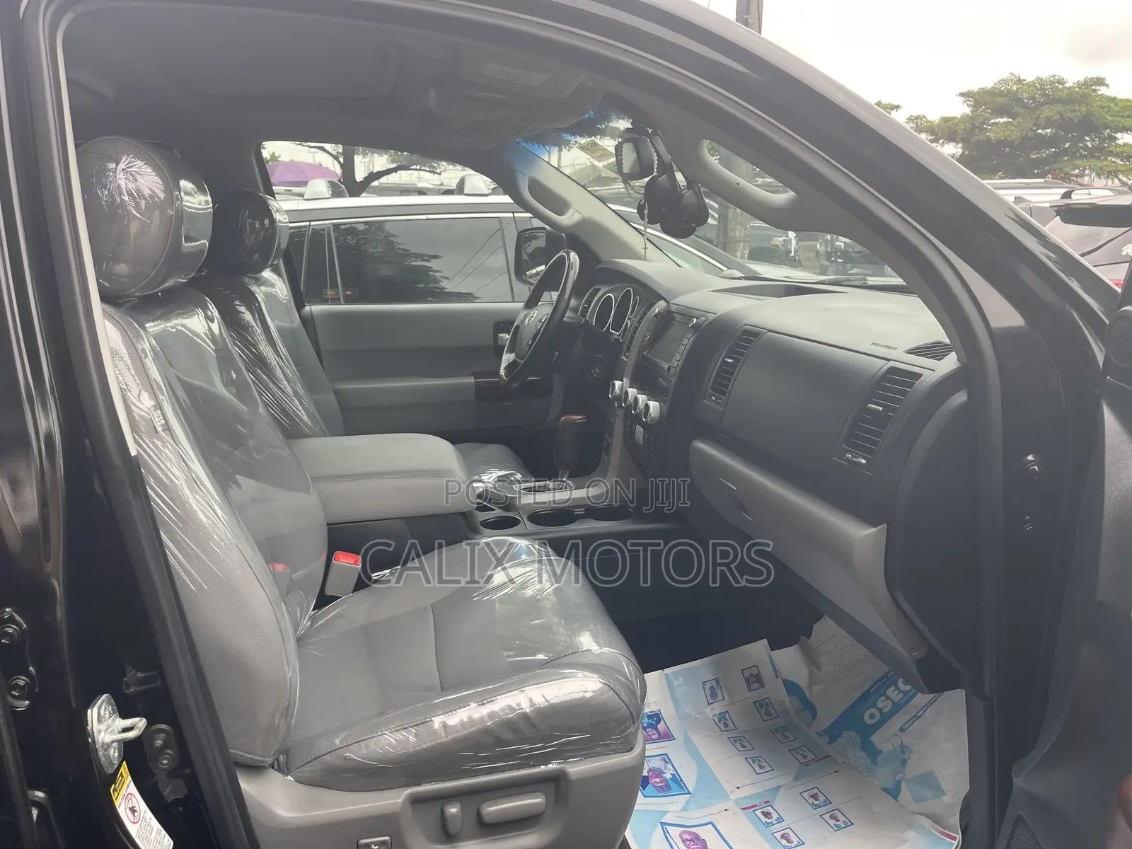 Toyota Sequoia 2015 Black