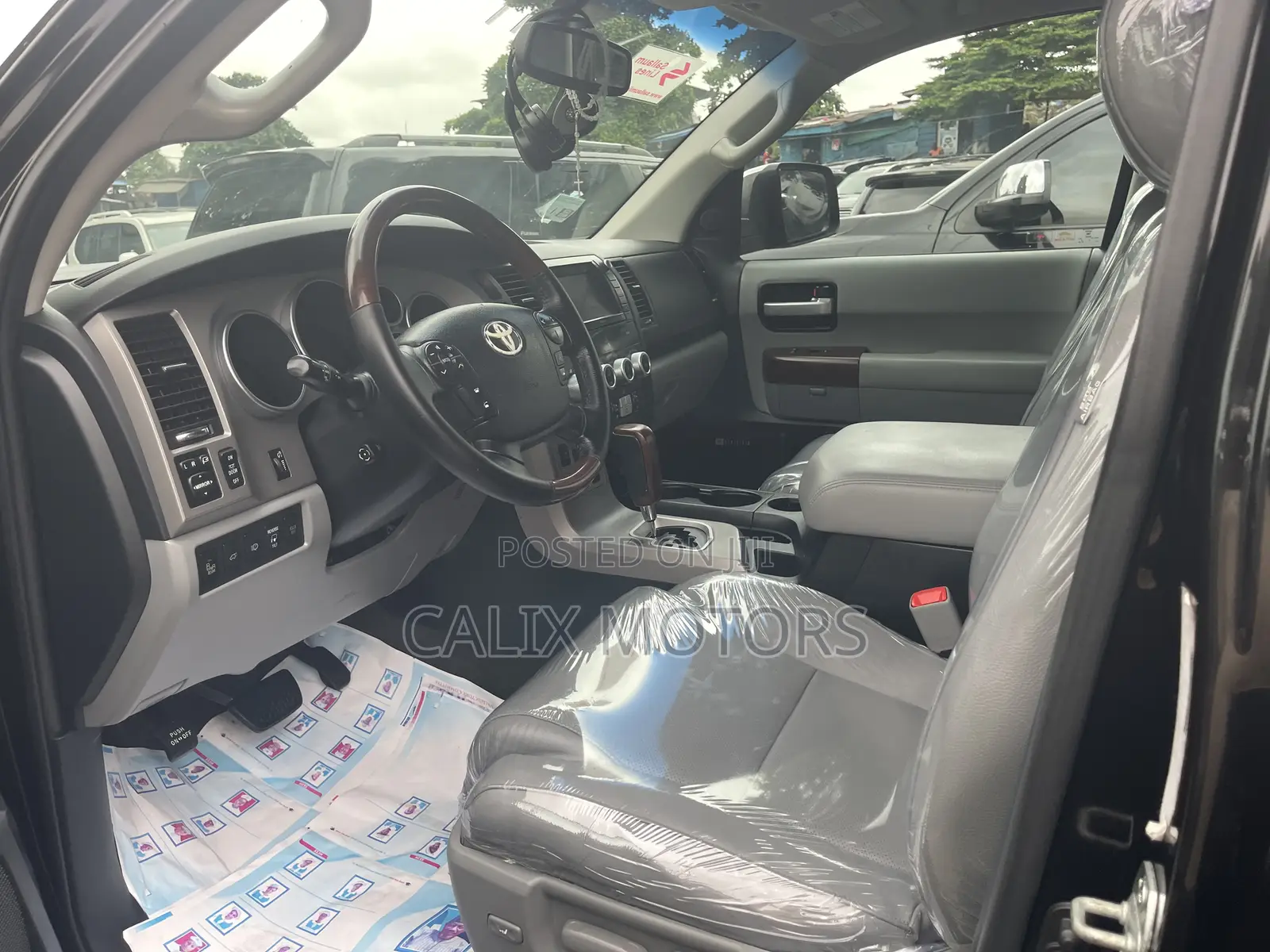 Toyota Sequoia 2015 Black