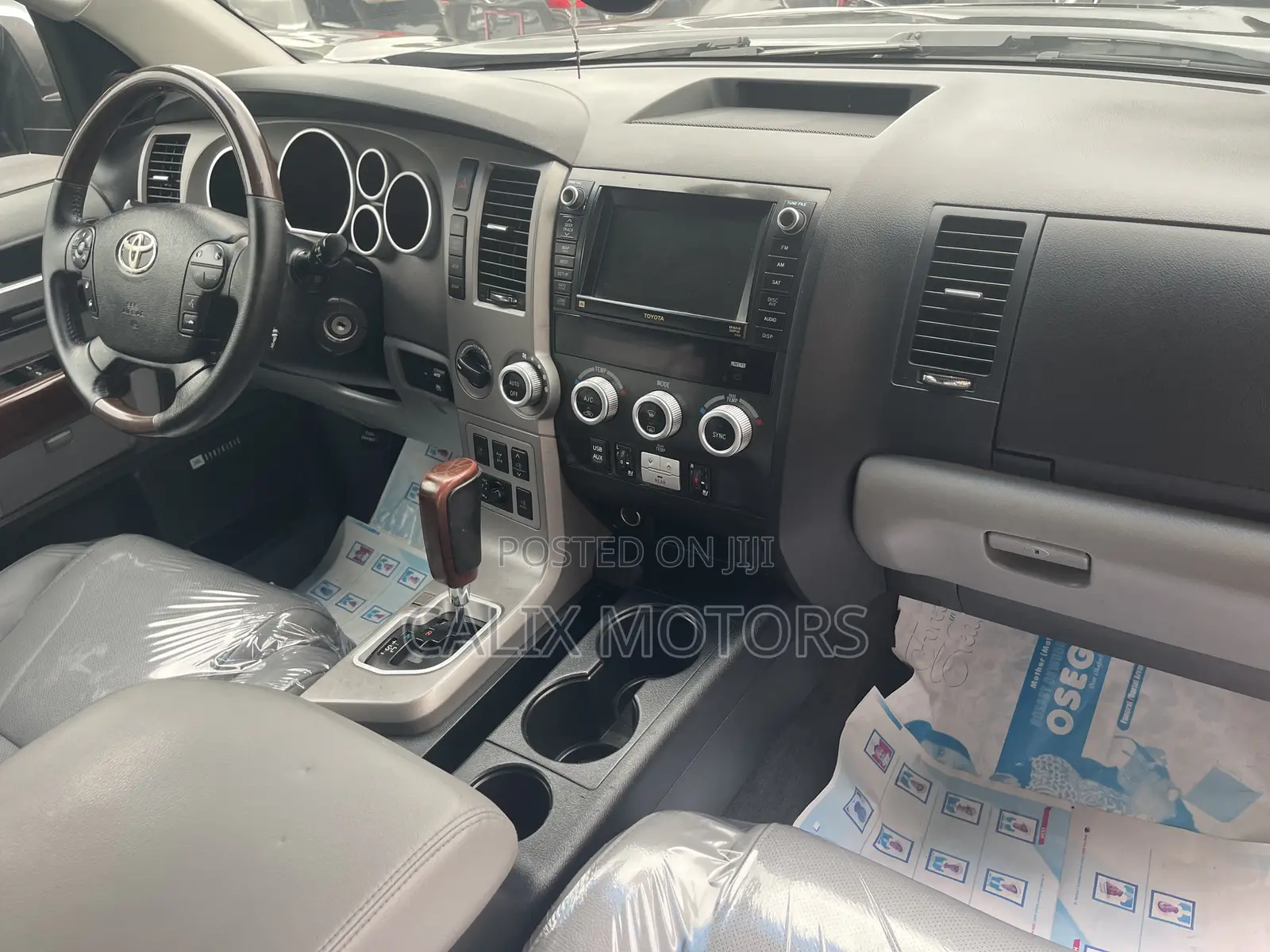 Toyota Sequoia 2015 Black