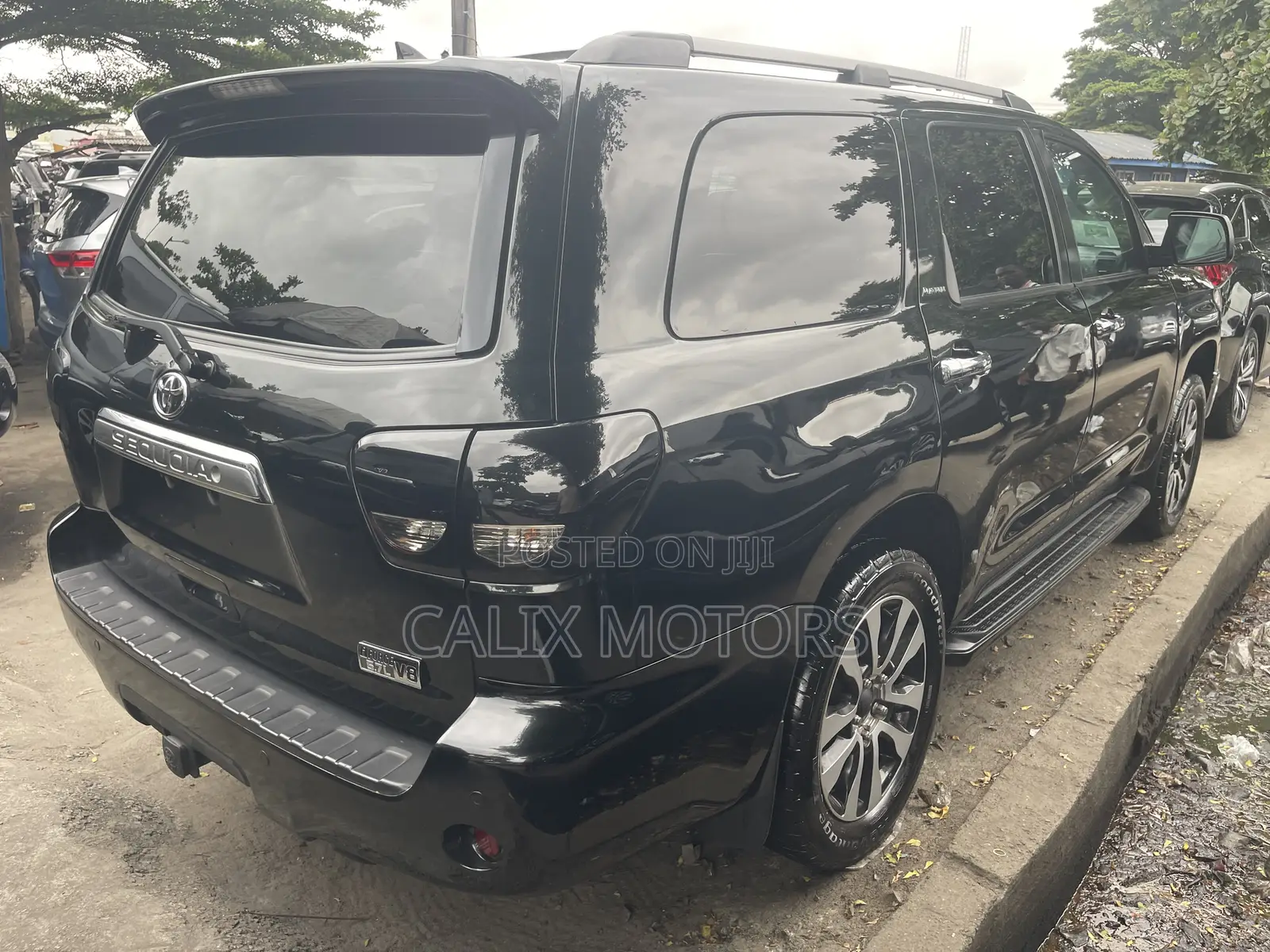 Toyota Sequoia 2015 Black