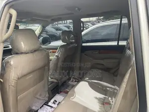 Lexus GX 470 Sport Utility 2006 White