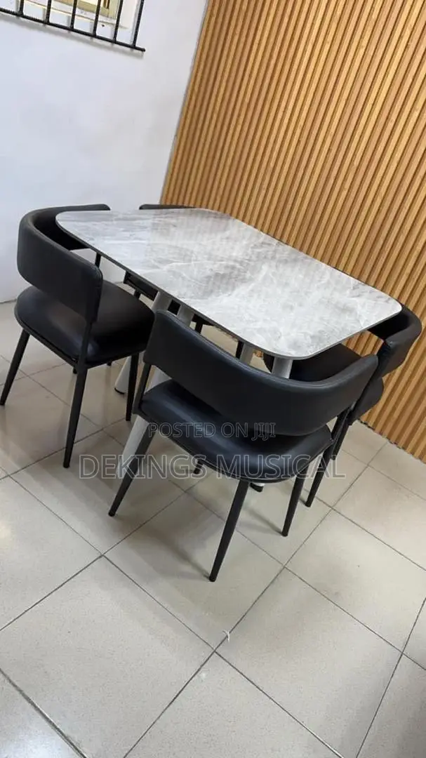 4 Seater Marble Dining Set