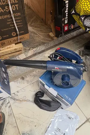 Maxmech Air Blower Vacuum Machine 700watts