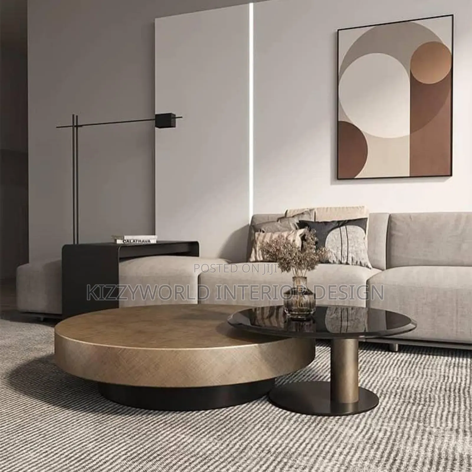 Luxurious Set of Table.