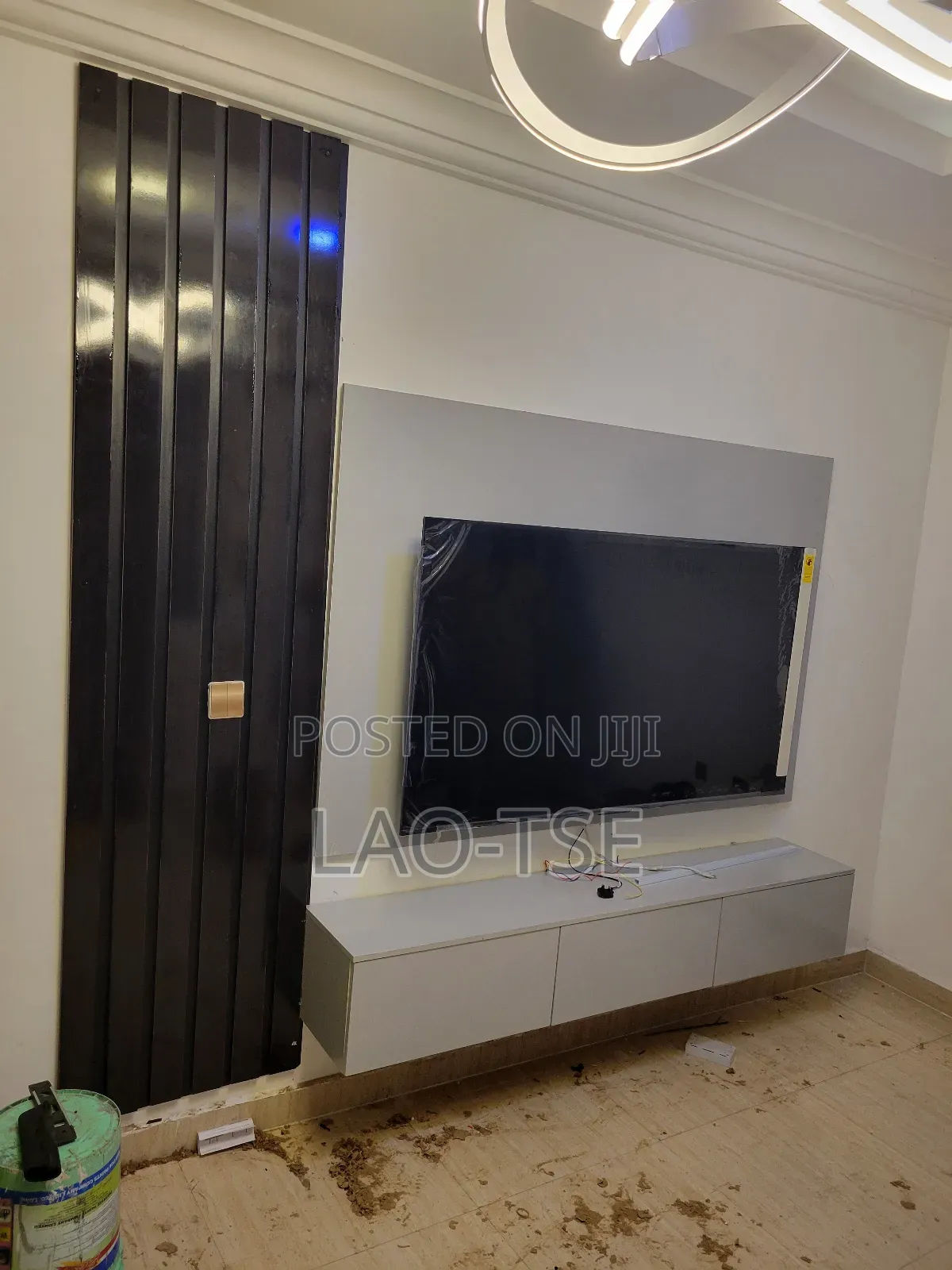 Be Spoke Tv Console. Minimalist Type Tv Console.
