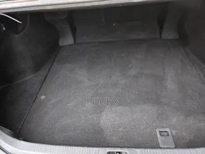 Toyota Camry LE FWD (2.5L 4cyl 8AM) 2018 Gray