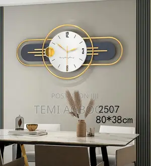 Luxury Decorative Big Hanging Wall Clock.
