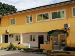 20 Bedrooms Apartments All en-Suite