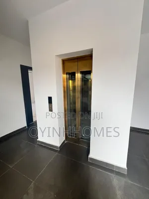 3bdrm Block of Flats in Phase1, Lekki for sale