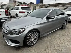 Mercedes-Benz C400 4Matic AWD Sedan (3.0L V6 7A) 2015 Gray