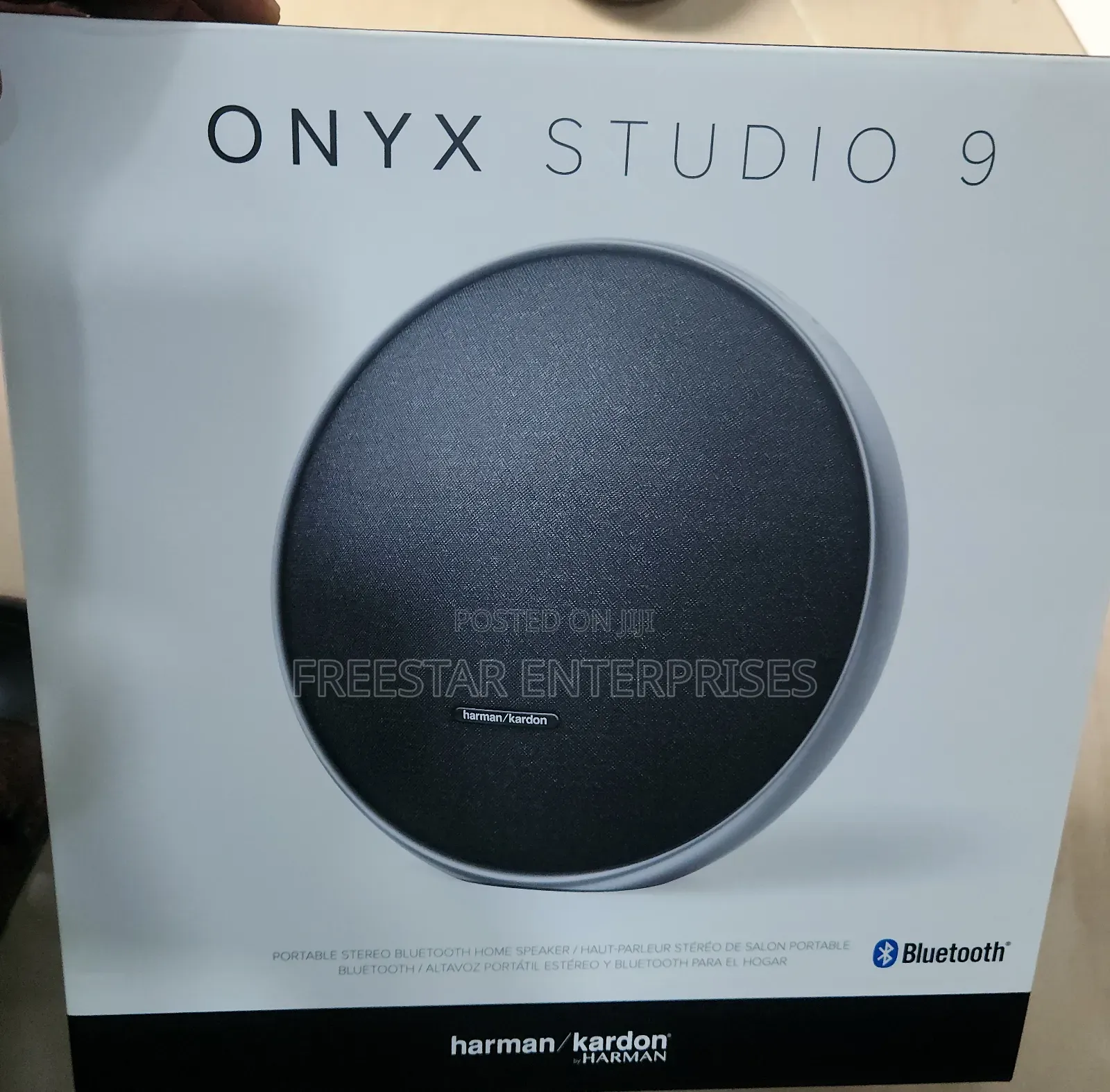 Harman Kardon Onyx Studio 9 Speaker. Studio 9 Mp3 Player.
