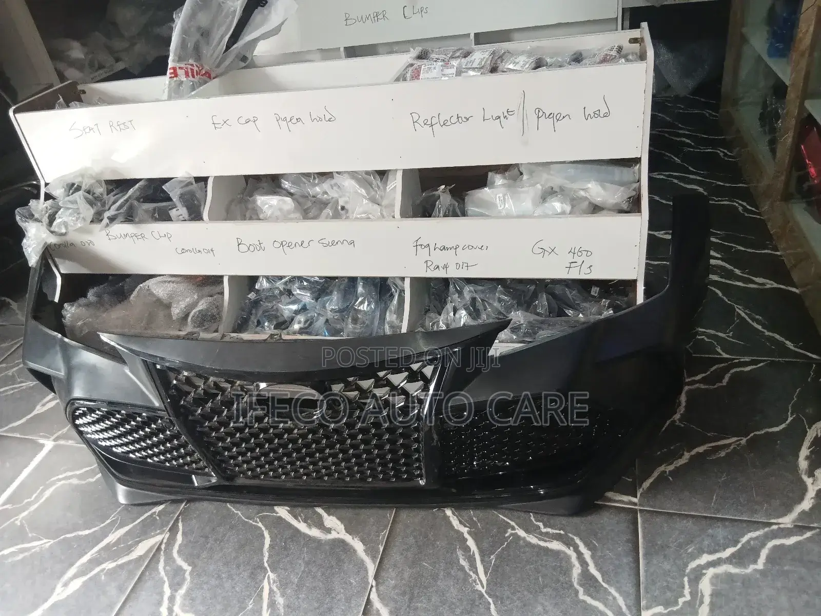 Complete Front Bumper Avalon 2020
