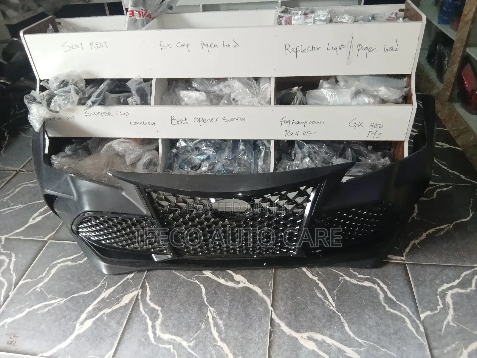 Complete Front Bumper Avalon 2020