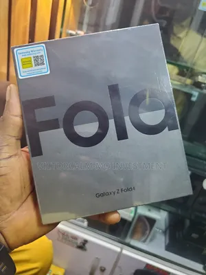 New Samsung Galaxy Z Fold4 512 GB
