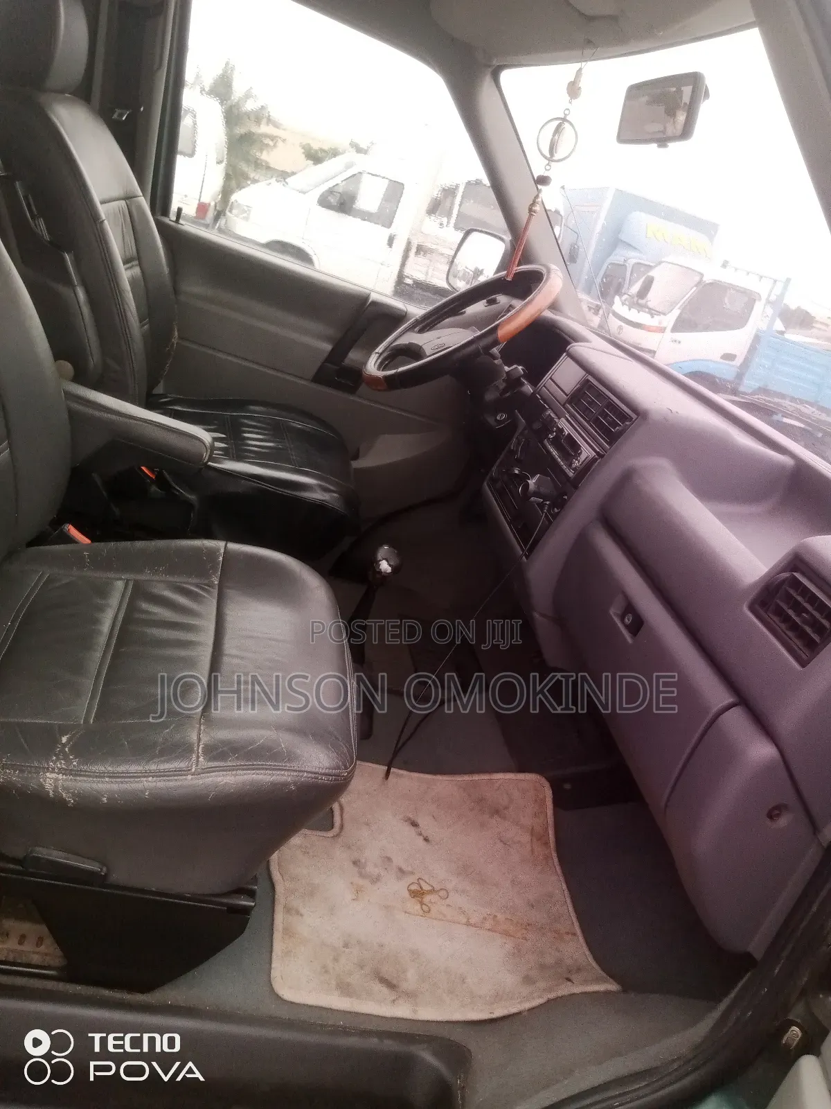 Volkswagen Transporter 2000 Green