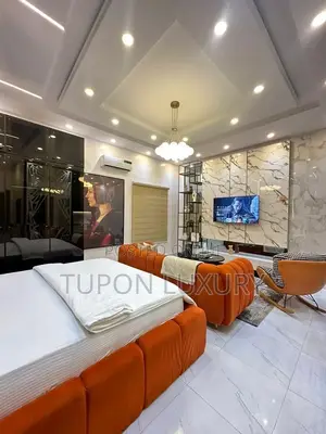 Standard Luxury Studio Apartment in Chevron