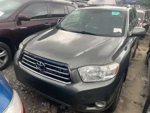 Toyota Highlander Limited 2010 Green