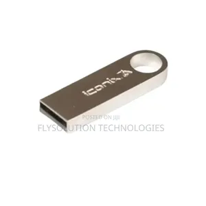 Iconix Se-9 Usb 3.0 Flash Drive 32gb