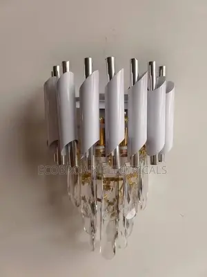Postmodern Simplicity Dining Hall Bar Wall Lamp