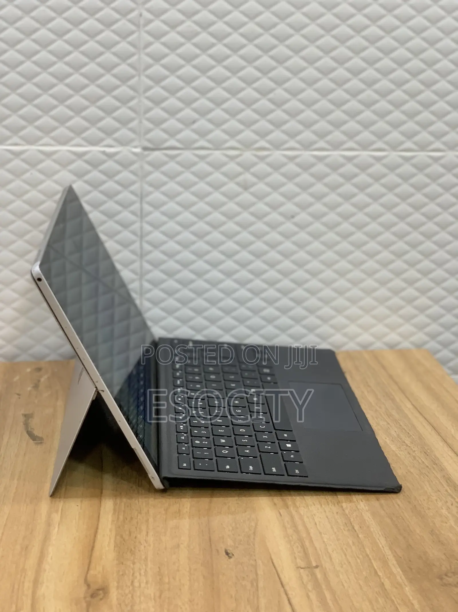 Laptop Microsoft Surface Pro 5 8GB Intel Core I7 SSD 256GB