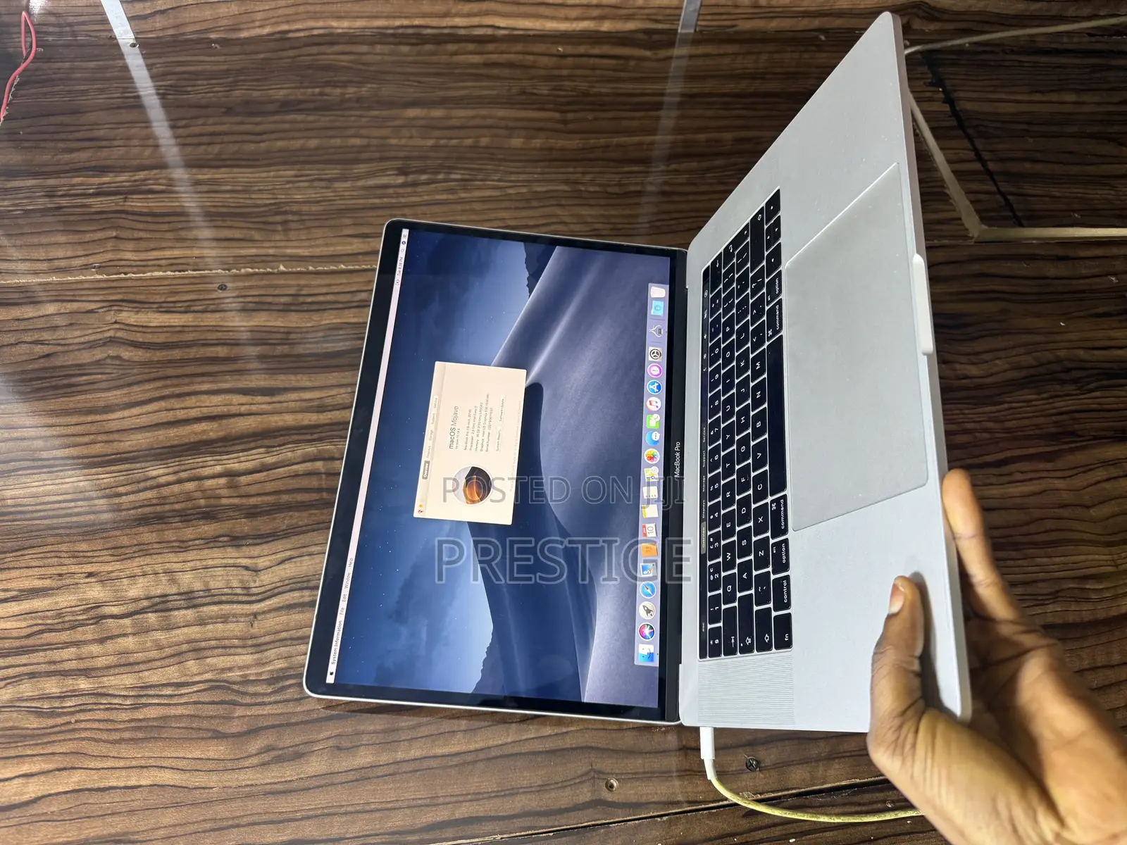 Laptop Apple MacBook Pro 2016 16GB Intel Core I7 SSD 1T