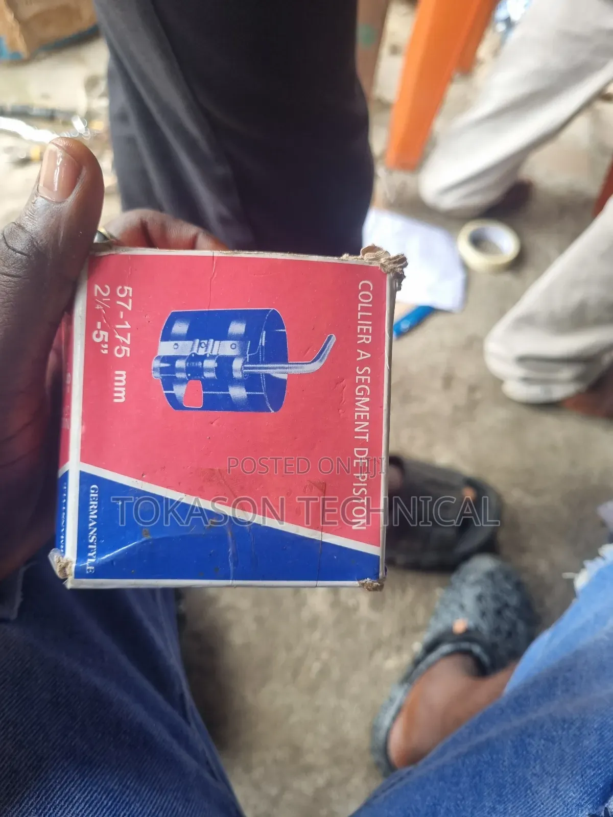 Piston Ring Compressor.