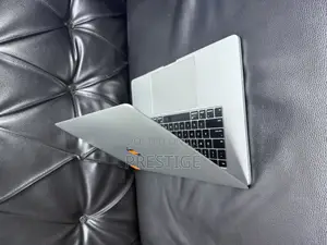 Laptop Apple MacBook Pro 2019 32GB Intel Core I9 SSD 512GB