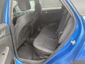 Hyundai Tucson SE AWD 2020 Blue