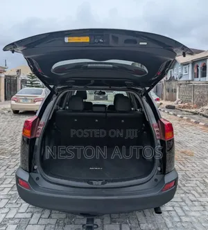 Toyota RAV4 Limited AWD (2.5L 4cyl 6A) 2013 Black