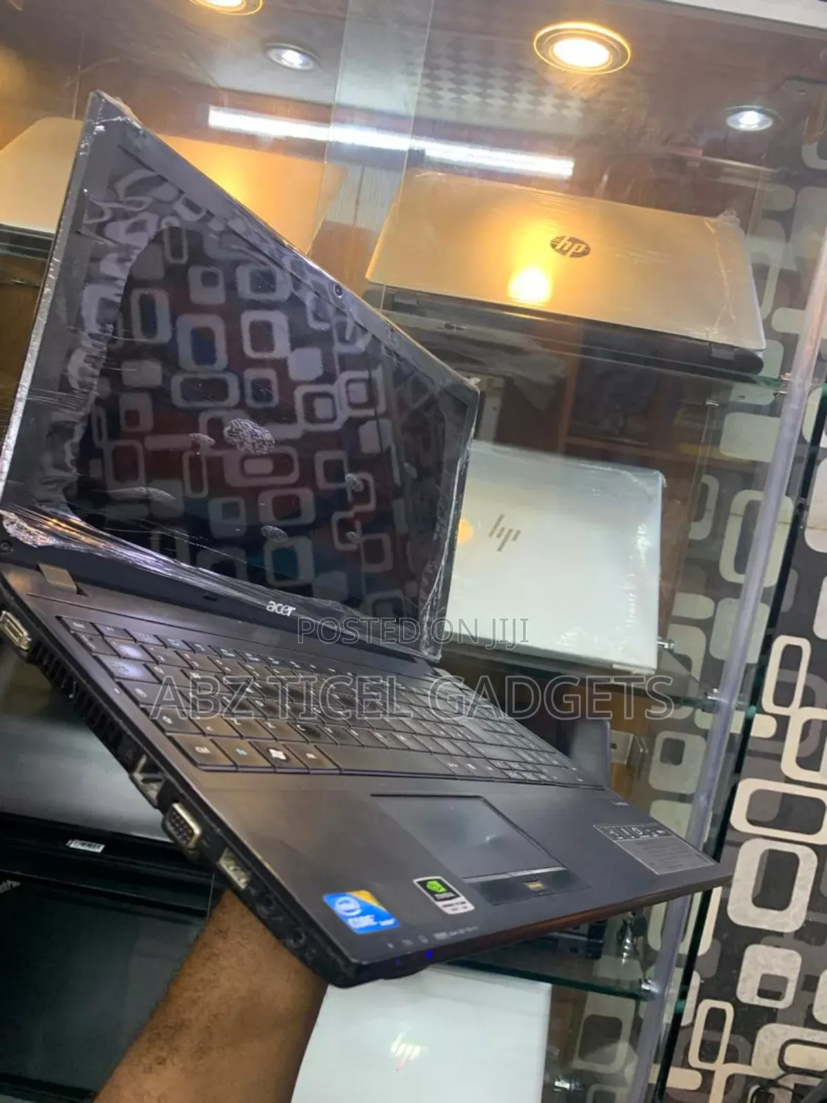 Laptop Acer TravelMate 8572 8GB Intel Core I5 SSD 128GB