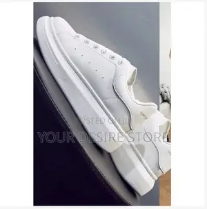 Monospec Sneakers - White