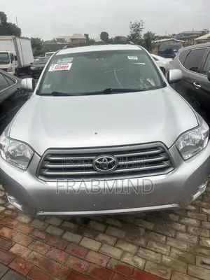 Toyota Highlander Sport 2010 Silver