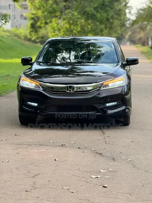 Photo - Honda Accord 2017 Black