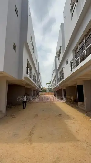 4bdrm Duplex in Ikoyi for sale