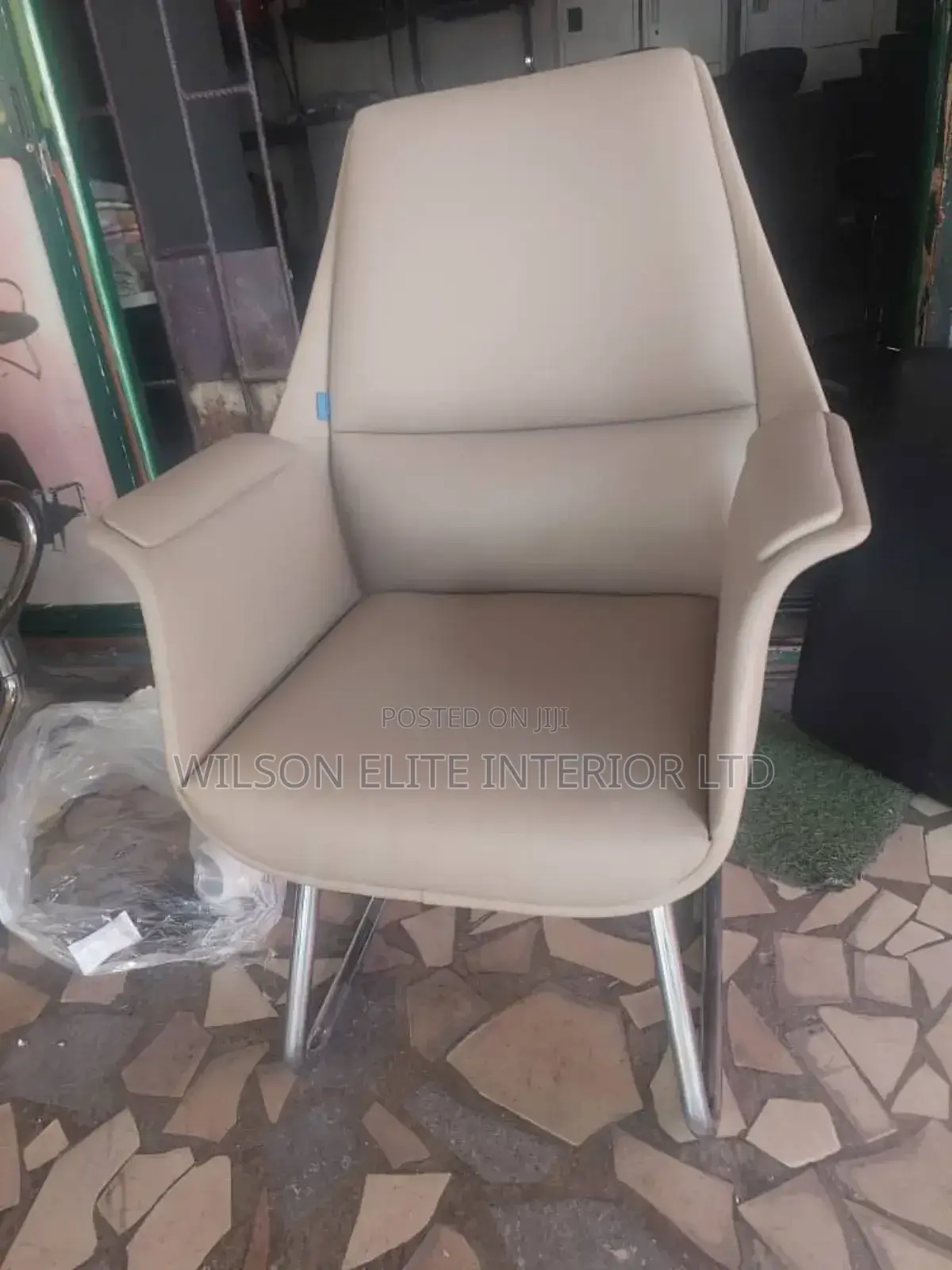 Executive Visitor's Office Chair