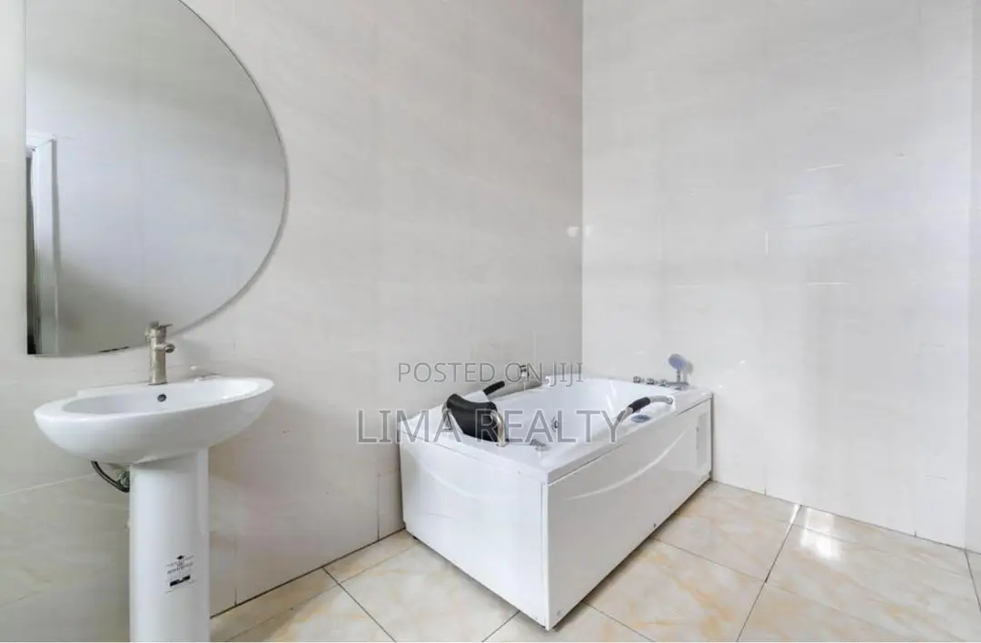 4 Bed Self Compound, Spacious and Comfy