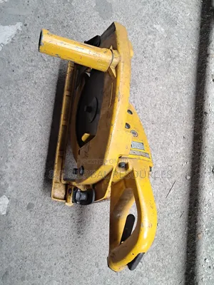 9" Air/Pneumatic Circular Saw Machine