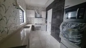 4bdrm Duplex in Ikota, Gra for rent