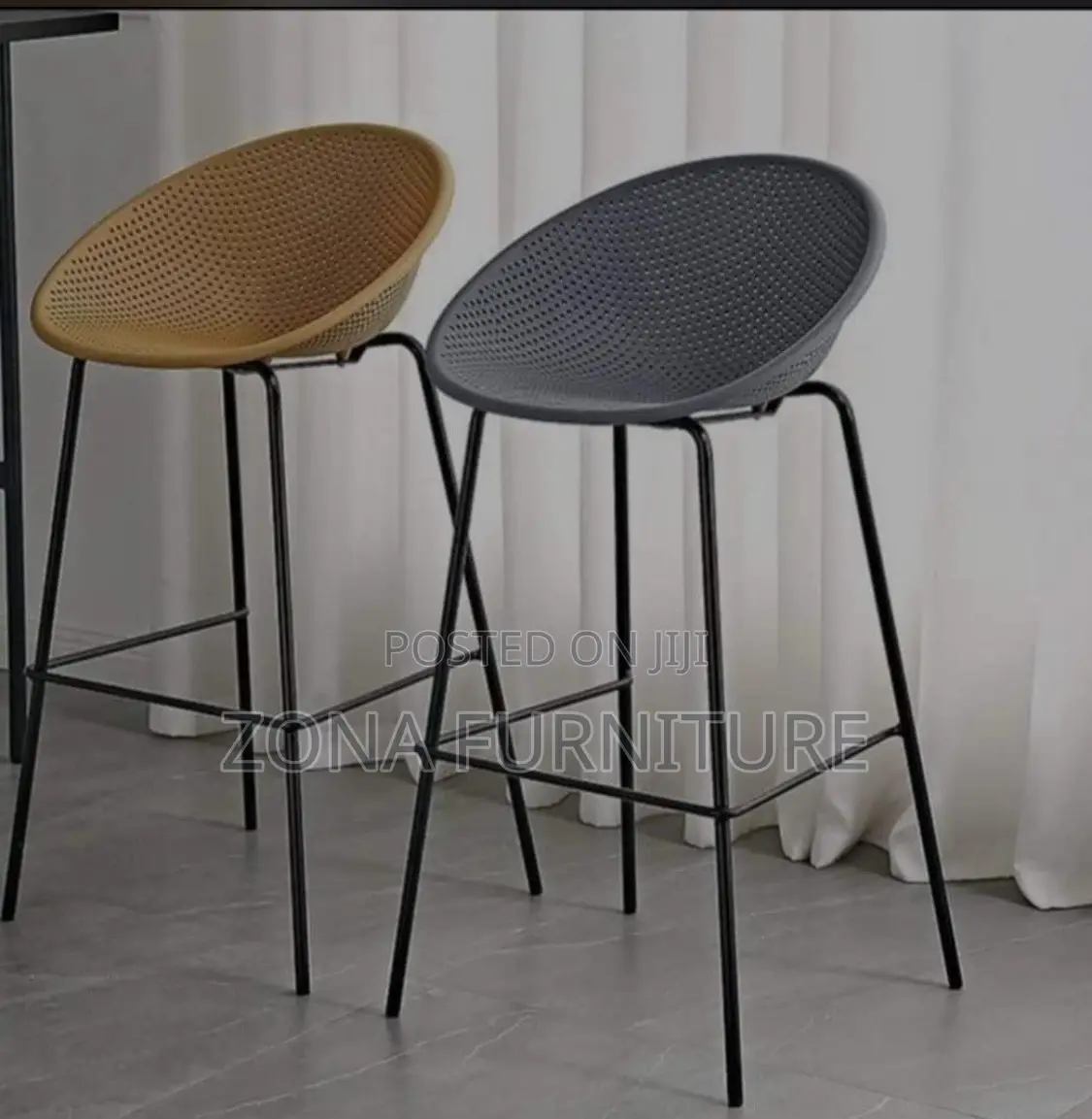 High Bar Stool (Kitchen Stool)