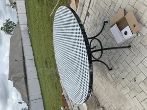 Gardening Round Chessboard Table