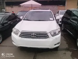 Toyota Highlander Limited 2010 White