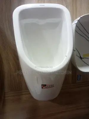 Medium Size Urinary Bowl